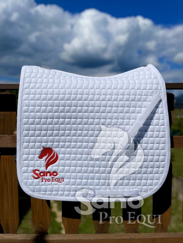 Sano ProEQUI Podsedlová dečka drezurní bílá